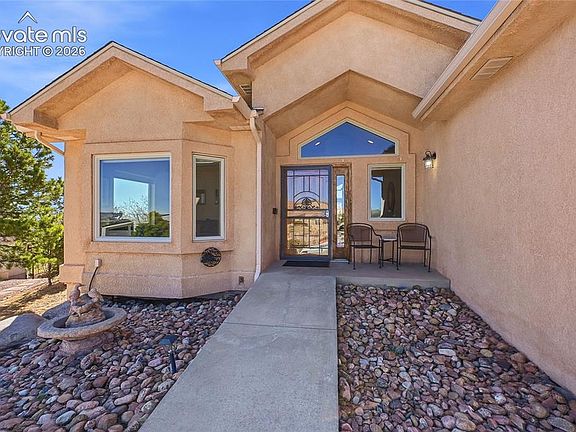 3rd image of 2615 Tamora Way