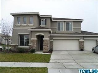 2939 W Vine Ave, Visalia, CA 93291