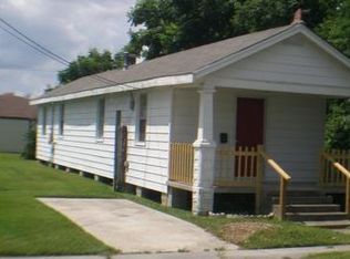 704 Estalote Ave, Harvey, LA 70058