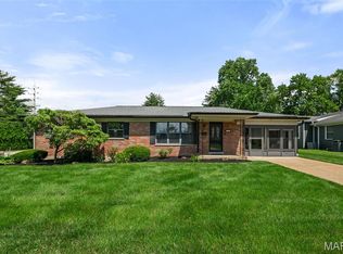 780 N Sappington Rd, Saint Louis, MO 63122