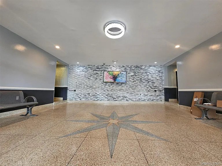 355 Bronx River Rd #3E — Photo 2