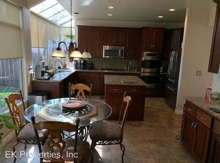 7042 Via Cabana, Carlsbad, CA 92009