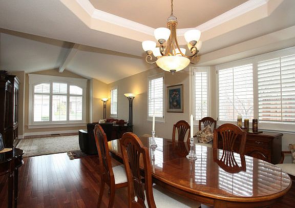 3rd image of 3663 Meadowlands Ln