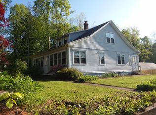 1482 Chopmist Hill Rd, Scituate, RI 02857