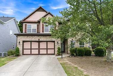 4 bed, 2.5 bath, 2622 sqft, $2,900 — Photo 3