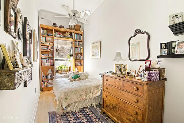 Sold by Corcoran | media 22