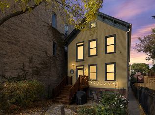 2124 W Evergreen Ave #3, Chicago, IL 60622