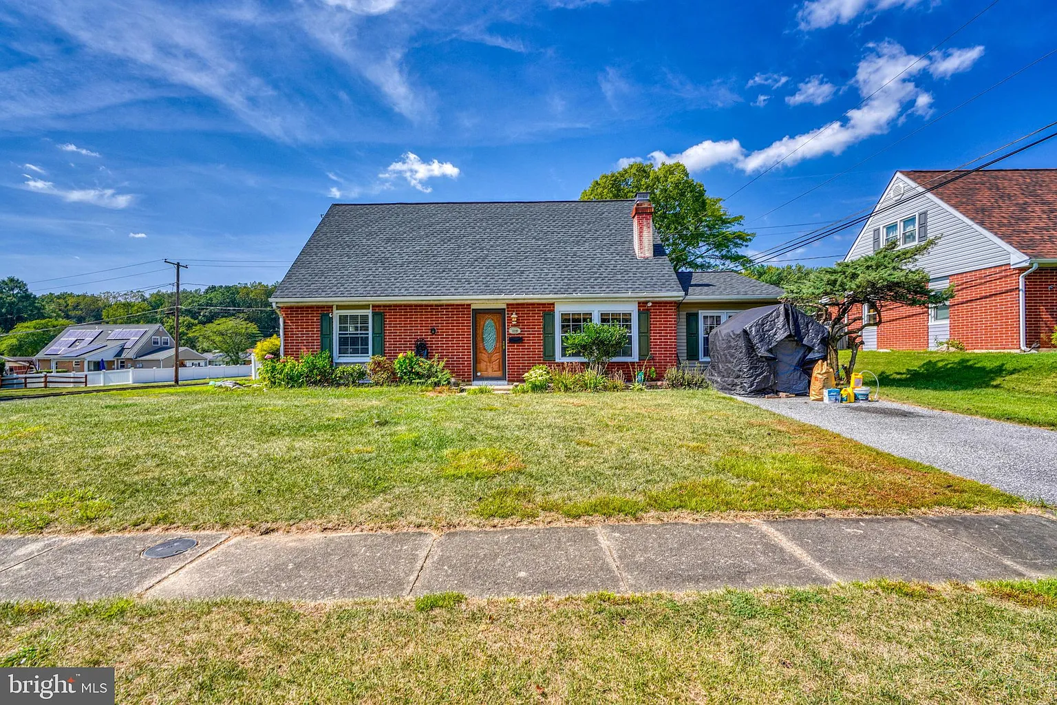 1010 Emmerick Dr photo 1