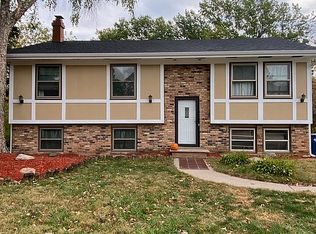 4525 69th St, Urbandale, IA 50322