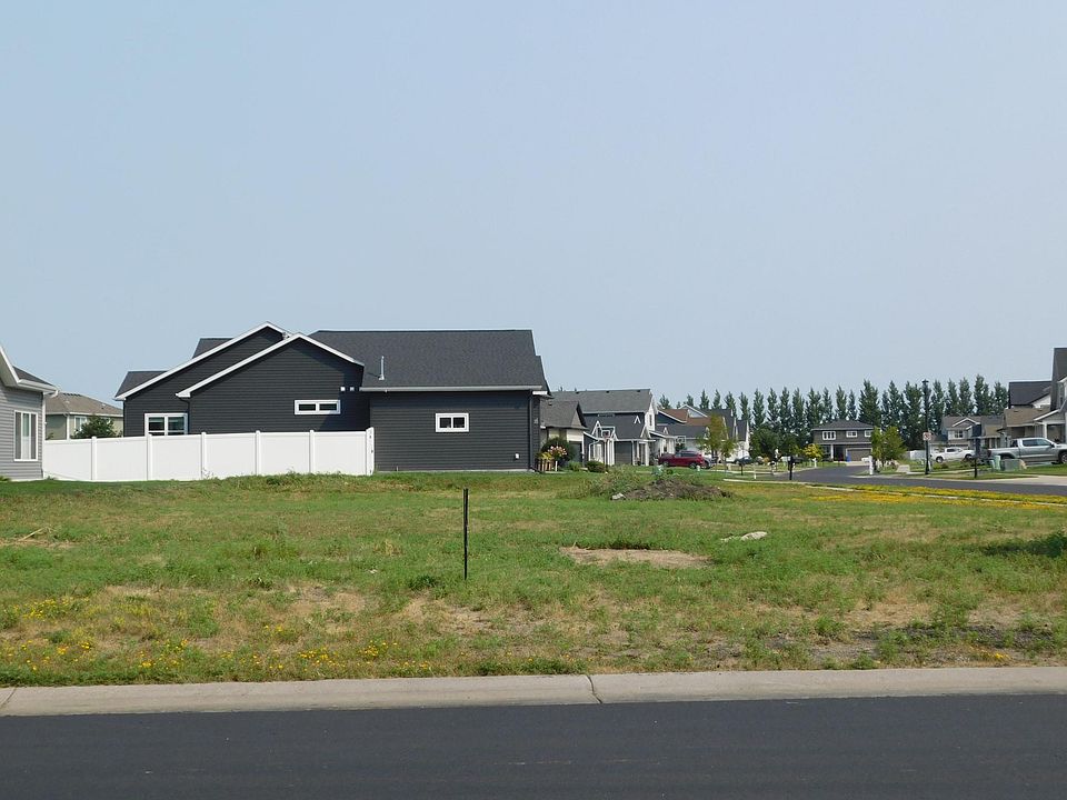 2nd image of 4015 49th Ave S
