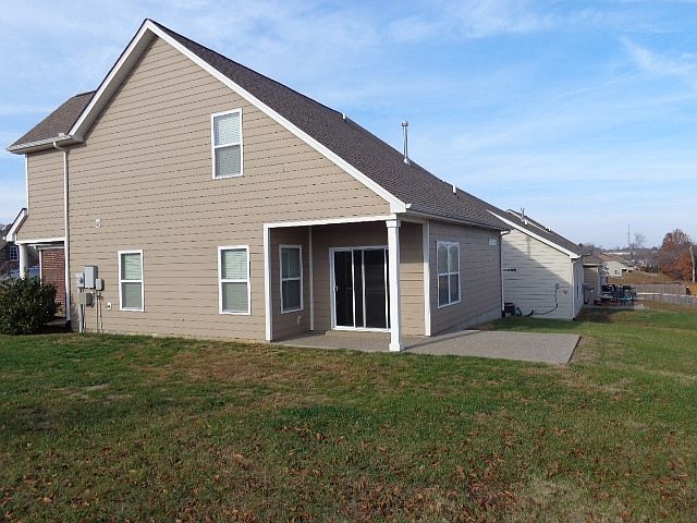 2nd image of 39 Gloucester Dr