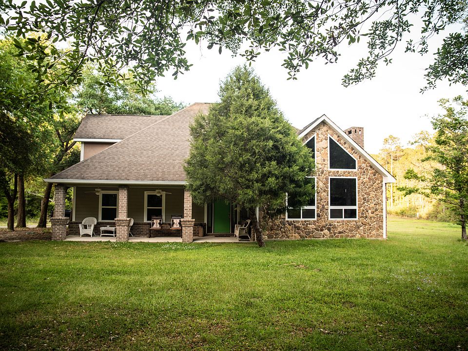 1st image of 23931 Blackgum Cir