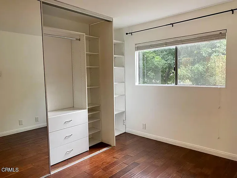 5850 Benner St #201 — Photo 7