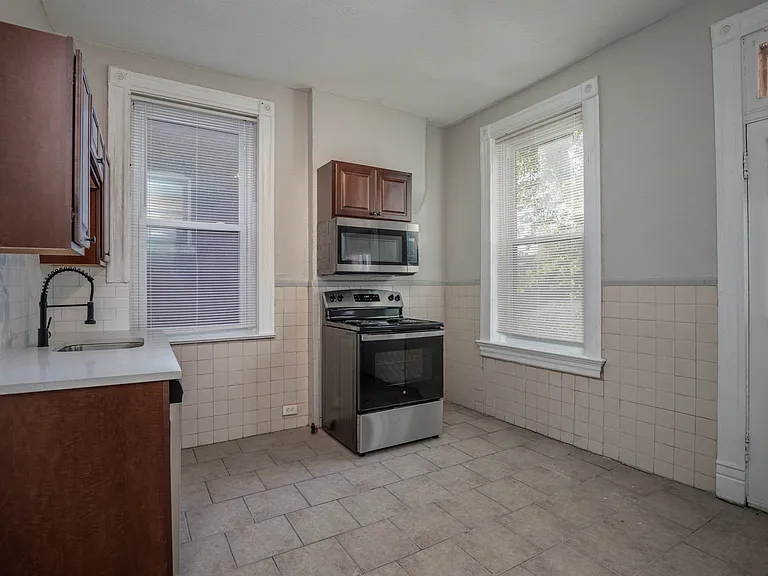 2310 Russell Blvd #A — Photo 13