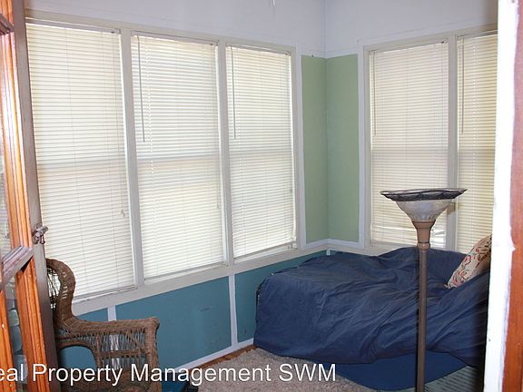 2nd image of 417 Court St #1