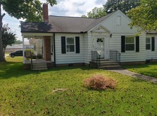 303 W Stallings St, Clayton, NC 27520