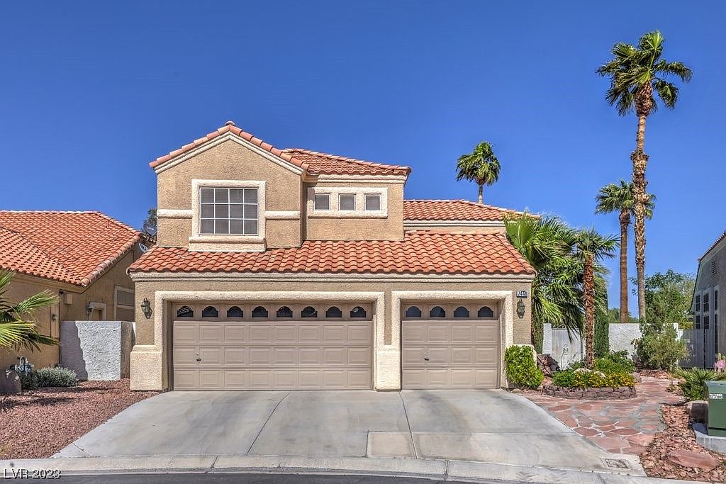 7448 Desert Flame Ct