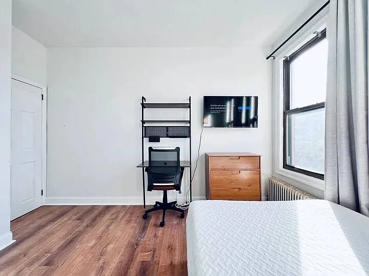 31-16 36th Ave #2-169