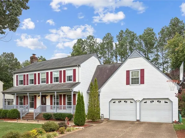 105 Polaris Dr, Yorktown, VA 23693