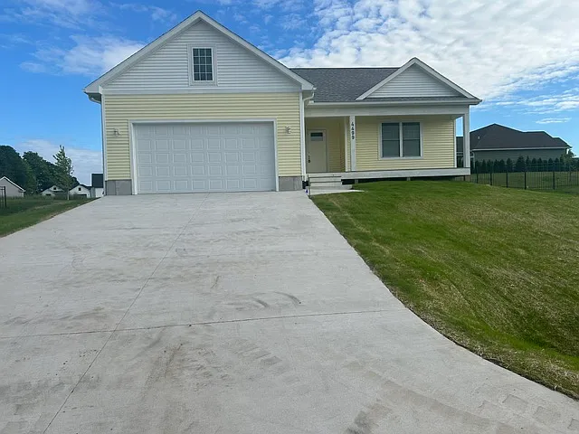 3 bed, 1570 sqft, $2,850 — Photo 2