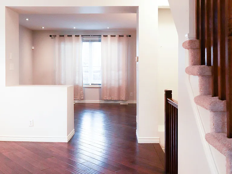 602 Rosehill Ave — Photo 2
