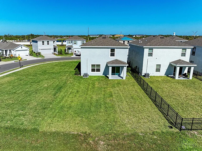 3386 Hilltop Circle At Starfarms — Photo 56