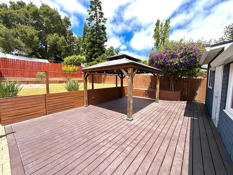 2611 Coolidge Ave — Photo 20