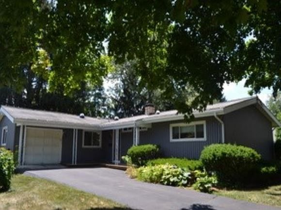 1st image of 3644 Lorne Dr