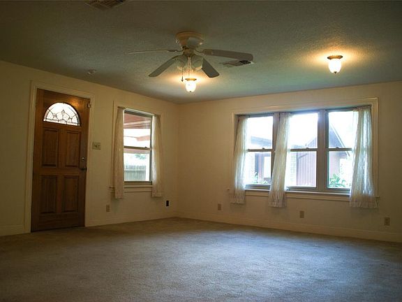 5th image of 117 N Ringgold St