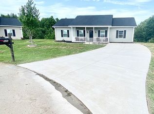 240 Tuscan Way, Lexington, NC 27295