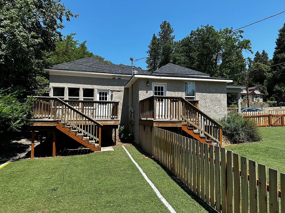 1st image of 594 Estremado St