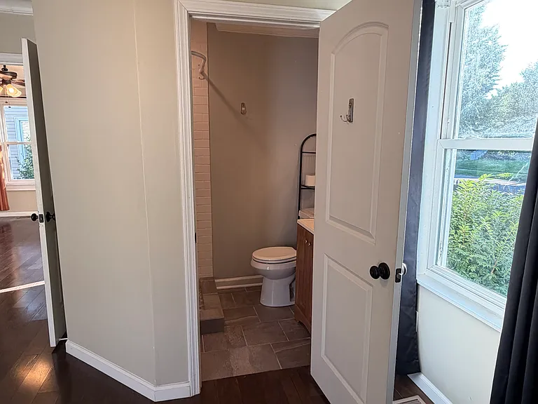 308 E Quincy Ave — Photo 8