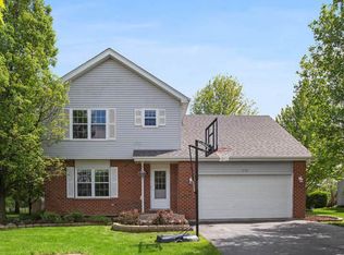 258 Hancock Dr, New Lenox, IL 60451