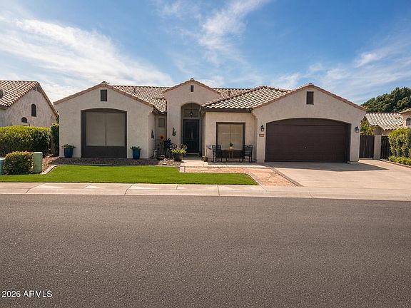 2nd image of 1813 W GOLDFINCH Way