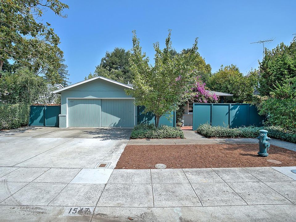 1st image of 1547 Dana Ave