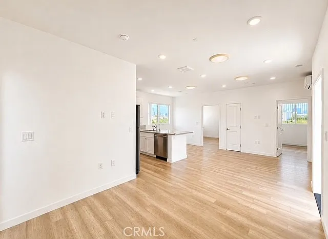 1127 S Kingsley Dr #1/2 — Photo 5