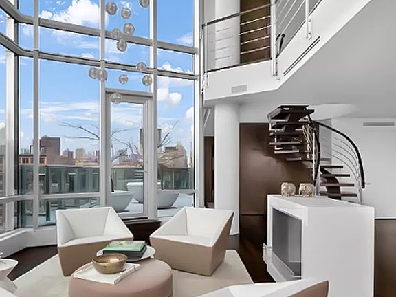 3rd image of 166 W 18th St Penthouse A