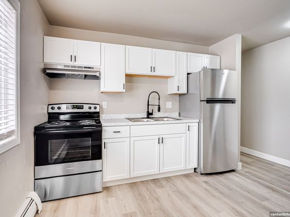 1459-1465 Elm St #112