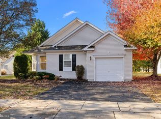 4 Yarrow Way, Langhorne, PA 19047