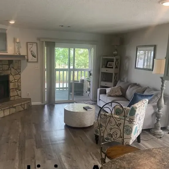 8200 Scenic Hwy #5 — Photo 5