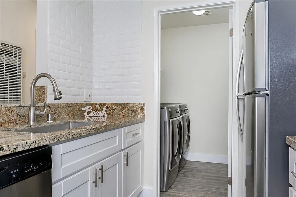 552 Canyon Dr — Photo 4