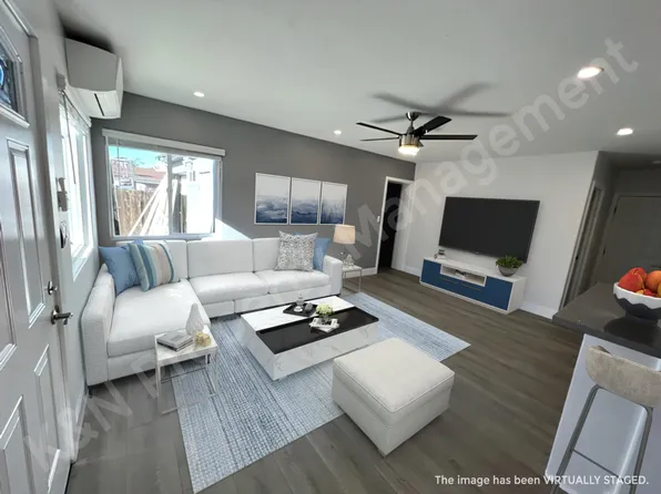 2734 Hornblend St, San Diego, CA 92109