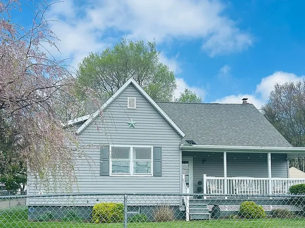 740 E Main St, Millville, PA 17846
