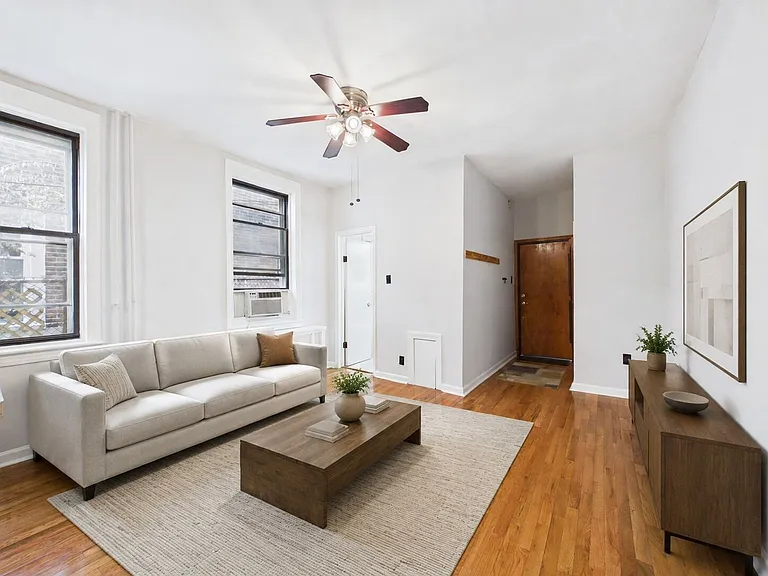 140 N 21st St — Photo 4