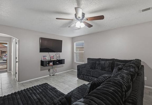 5th image of 267 Quetzal Dr SW