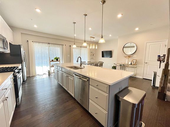 pendant light over the island