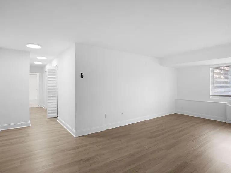 Infinity Apartments — Photo 26