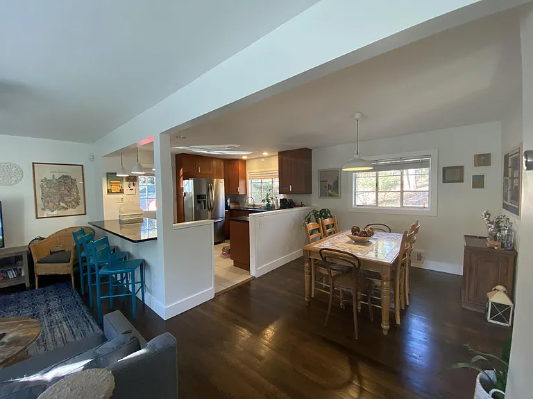 4975 Lake Forrest Dr — Photo 25