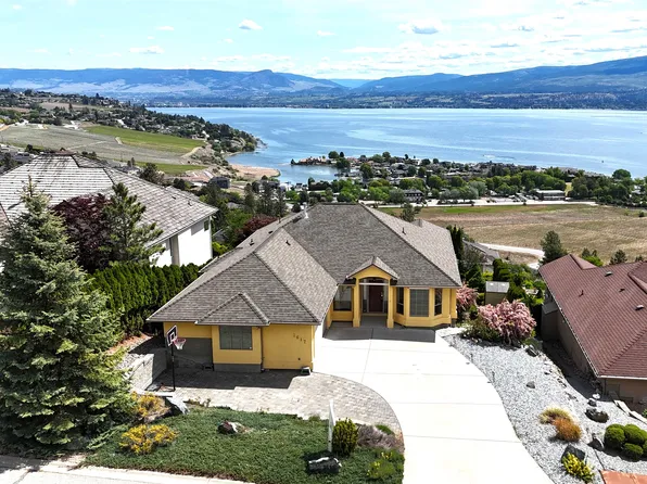 3617 Gala View Dr, West Kelowna, BC V4T 2M3