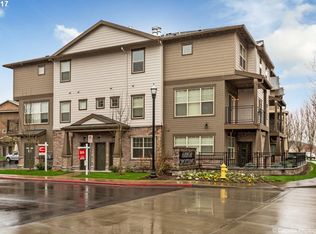 706 NE Adwick Dr, Hillsboro, OR 97006